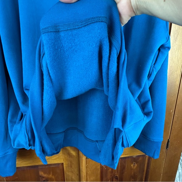 NEW - Danskin Blue Cozy Soft Comfy Crewneck Sweatshirt with Split Hem & Pockets - Picture 11 of 15